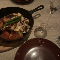 スミレオオサカ - 