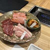 焼肉割烹 はじめ - 