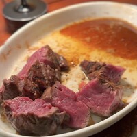 カルネジーオ イースト - 