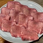 炭火焼肉ホルモンさわいし - 