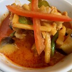 タイ料理JAMES - ランチメニュー「レッドカレー」(1200円)