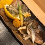 津の守坂 小柴 - 