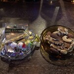 カフェ&バー スーパーグッド - チャーム