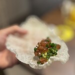 なぎさのハンバーガー - 鮪のタルタル　燻製醤油ドレッシング