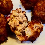 伯爵の肉団子 - "つなぎ"なしのお肉と、"白慈姑"のシャキシャキ食感は新感覚。