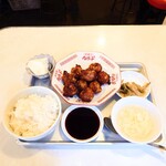伯爵の肉団子 - ■ 肉団子定食、900円