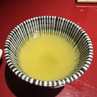 伊勢廣 京橋本店 - お茶