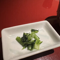 伊勢廣 京橋本店 - 香の物　野沢菜ですね