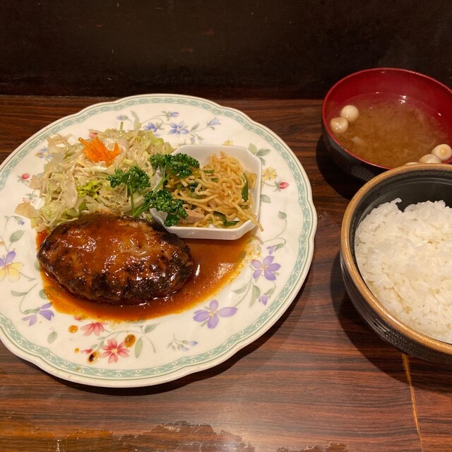 うし亭 本店 - 盛岡（レストラン）の写真