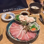 鶏と魚と炭火焼き 燈 - 