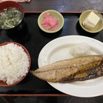 美食小屋 - 