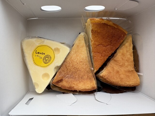 Not obvious（ノット アヴビィアス） - 小樽（ケーキ）の写真