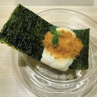 恵比寿 鮨 はつめ - モッツァレラチーズのカラスミがけ