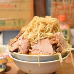 ラーメン荘 歴史を刻め 新栄店 - 