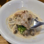 キッチン ブルー グローブ - チキンが美味いね