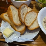 キッチン ブルー グローブ - バターを用意して