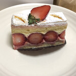 エーグルドゥース - フレジェ　850円