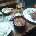 味の蔵どんつく - 牛カルビ焼肉定食。
