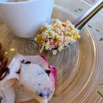 ベジバル チバットリア - シーフードのクスクス＆紅大根のナニか？