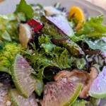 ベジバル チバットリア - 新鮮生野菜＆焼き野菜がたっぷり♡