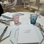 カフェ ディオール バイ アンヌ=ソフィー・ピック - 