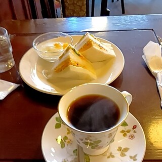 カフェ・ノア_1