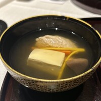 北新地 湯木 新店 - おっ❗️吸物