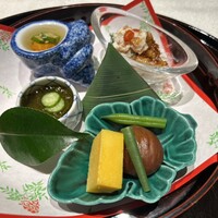北新地 湯木 新店 - 前菜盛り合わせ