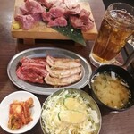 大衆ホルモン肉力屋 - 