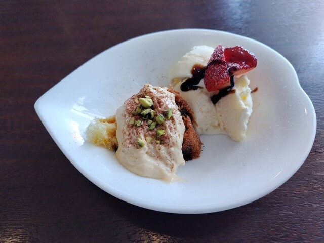 Cafe Trattoria Asti photo 3