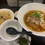 中華食堂 Pata-Pata - 