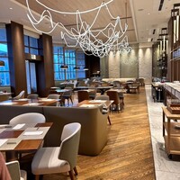 グリロジー バー＆グリル - 