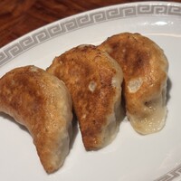 TexturA - 追加の餃子一つ300円