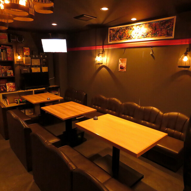 Tsurenchi BAR GAME SALOON photo 5