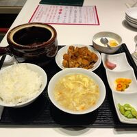 金香楼 - ②豚バラ肉の特製タレ壺煮+豆腐煮込み980円