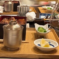 割烹蒲焼 横浜八十八 吉田町店 - 