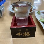 おかもと鮮魚店  - 日本酒　550円