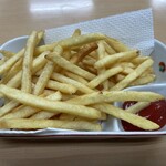 おかもと鮮魚店  - フライドポテト　550円