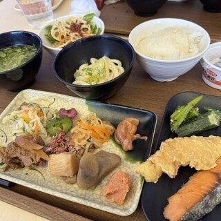 グリーン キッチン_0