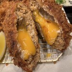 とんかつ多酒多彩 地蔵 - チーズが固まる前に、急げ‼️早く早く