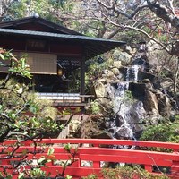 とうふ屋うかい 鷺沼店 - お庭