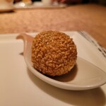 Chinese Suiyo - 水果杏仁豆腐和芝麻球