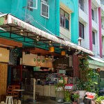 U EAT UP Thai Food - 