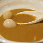 NIBOSHI MANIA - 甘海老煮干とオマール海老の濃厚の底に残ったスープ