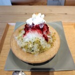だしとおにぎり 一汁一飯 - クリスマスかき氷
