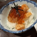 地酒と道産食材 一笑 - 親子丼（鮭といくら）