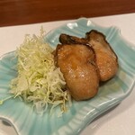 酒肴 新屋敷 - 神牡蠣バター