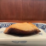 酒肴 新屋敷 - 銀鱈の皮も美味しいし綺麗