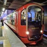 えちごトキめきリゾート 雪月花 - 上越妙高駅に停車中の『雪月花』