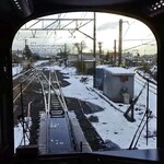 えちごトキめきリゾート 雪月花 - 『展望ハイデッキ席』からの眺め（二本木駅スイッチバック）